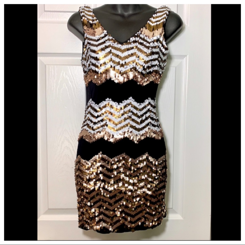 Sequin black and gold chevron pattern dress, XS, body con glitter and glam Party